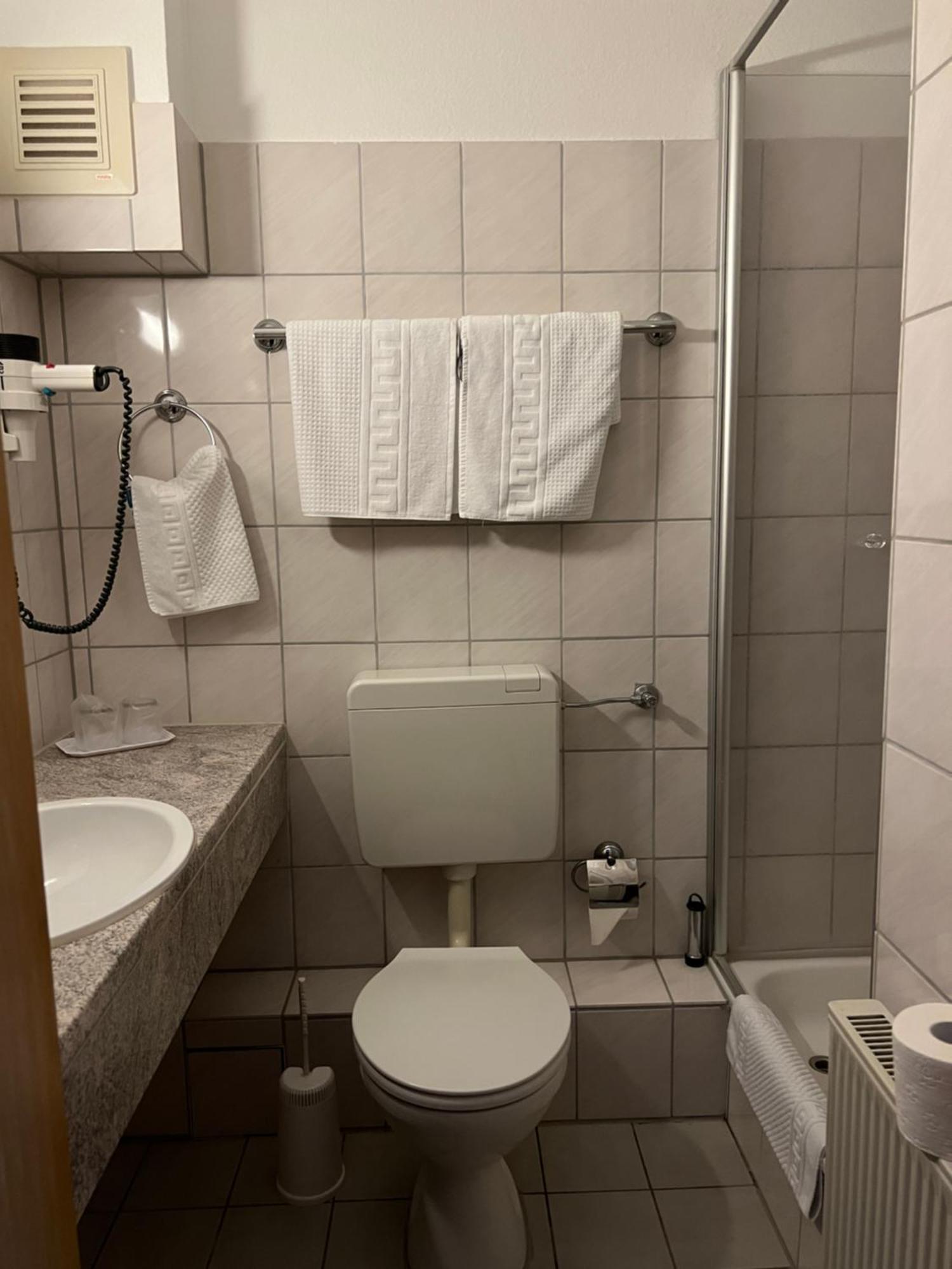 Niebuhrs Hotel Friedrichsdorf Pokoj fotografie